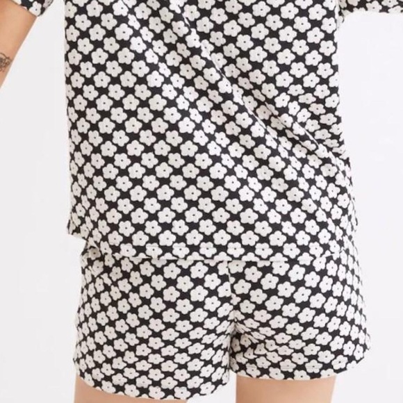 Madewell Navy Blue and White Flower Pattern Button Down Shirt and Short Set - Picture 5 of 11